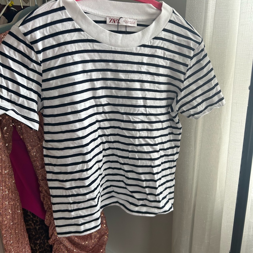 Zara Striped Black and White T-Shirt